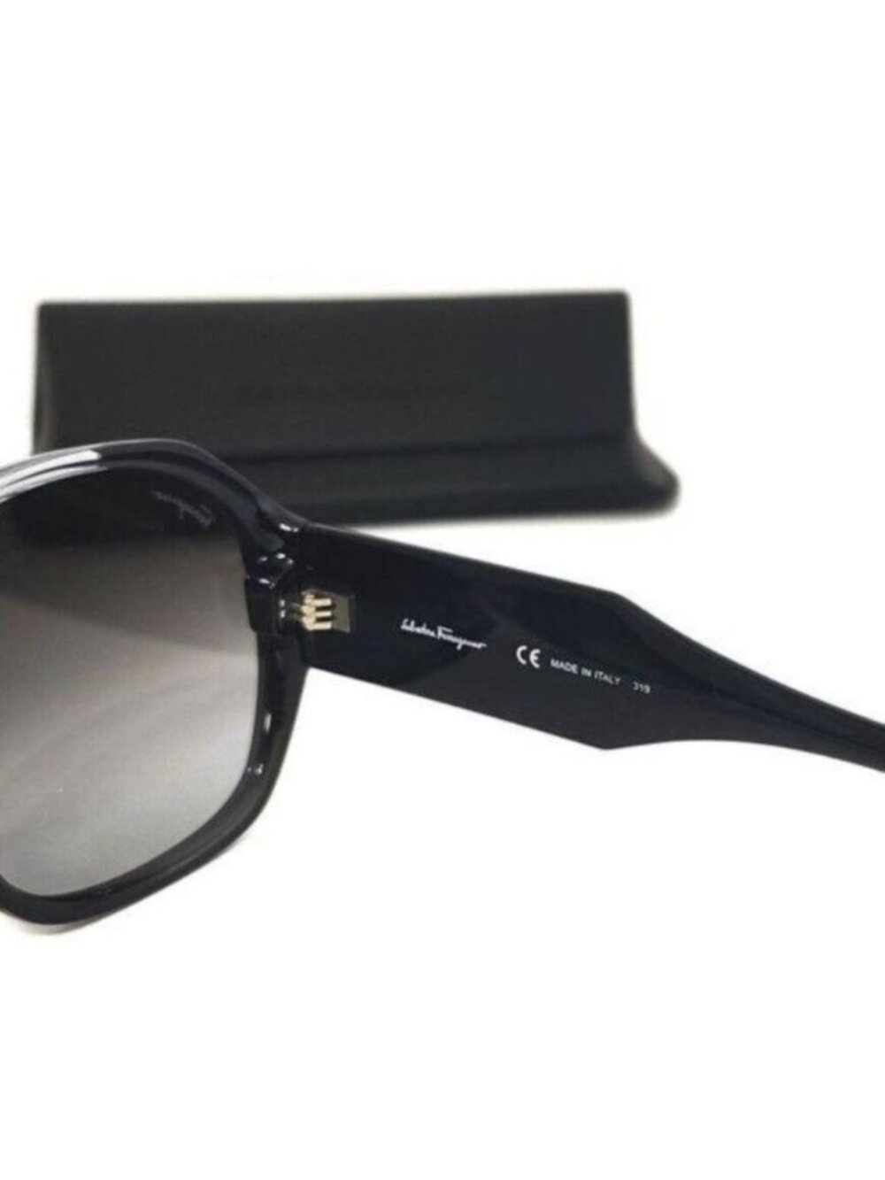 Salvatore Ferragamo Sunglasses Oversized Black Gradient Designer  SF943SL - Picture 9 of 13